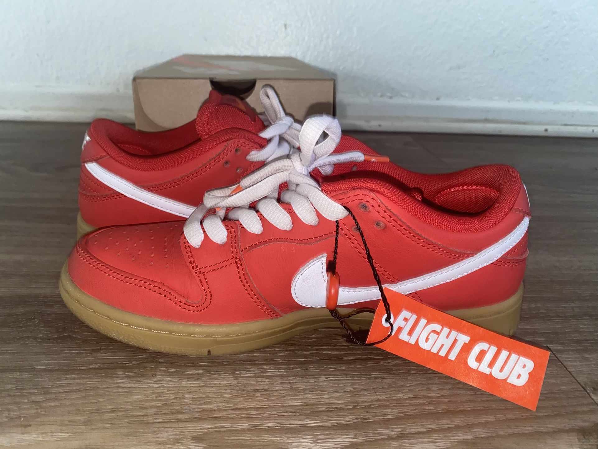 Nike SB Dunk University Red Size 6
