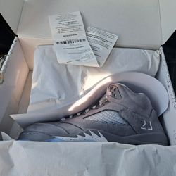 Jordan 5 wolf Grey size 10 320