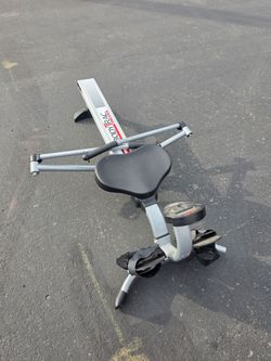 Free rowing machine