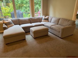 Thomasville Langdon Fabric Sectional with Chaise and Storage Ottoman