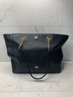 Coach Black Turnlock Chain Tote Womens (PO1016157)