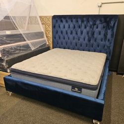 Calking Bed Blue Velvet 71H With Serta Perfect Sleeper Mattress Set $899