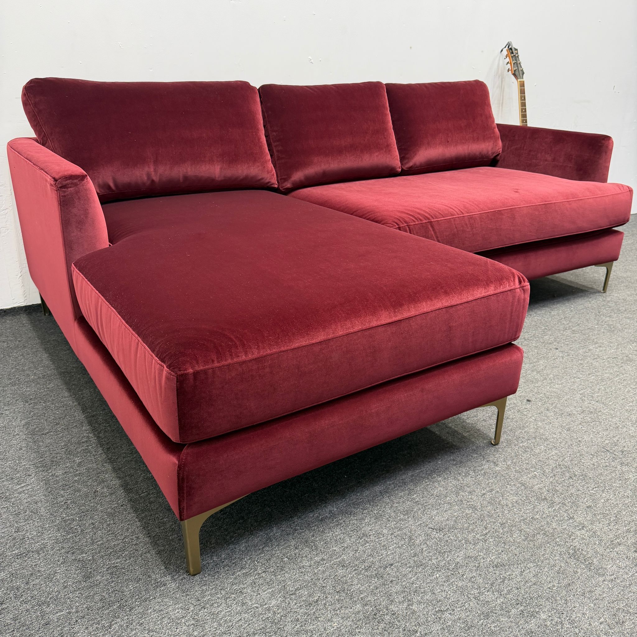 $1.150 · Wine Velvet🍷Winslow 3 Seat Left Chaise Sectional Couch (Brand New) 55% OFF We can Deliver