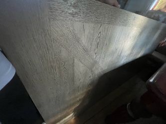 Dinner Table With legs