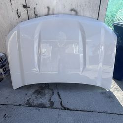 2019-2024 CHEVY SILVERADO 1500 HOOD