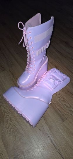 Platform Boots (US8)