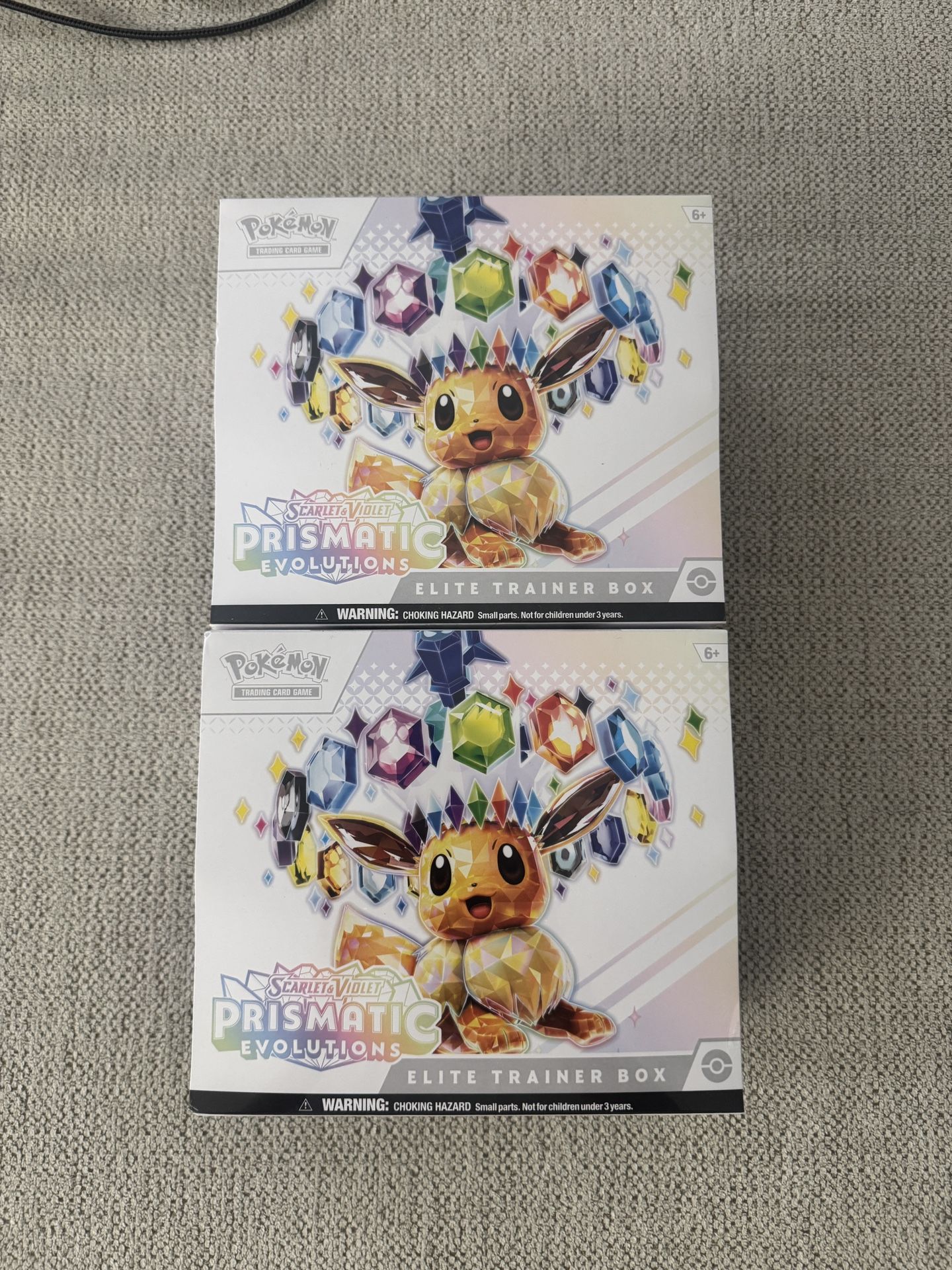 Pokemon Prismatic evolutions elite trainer box