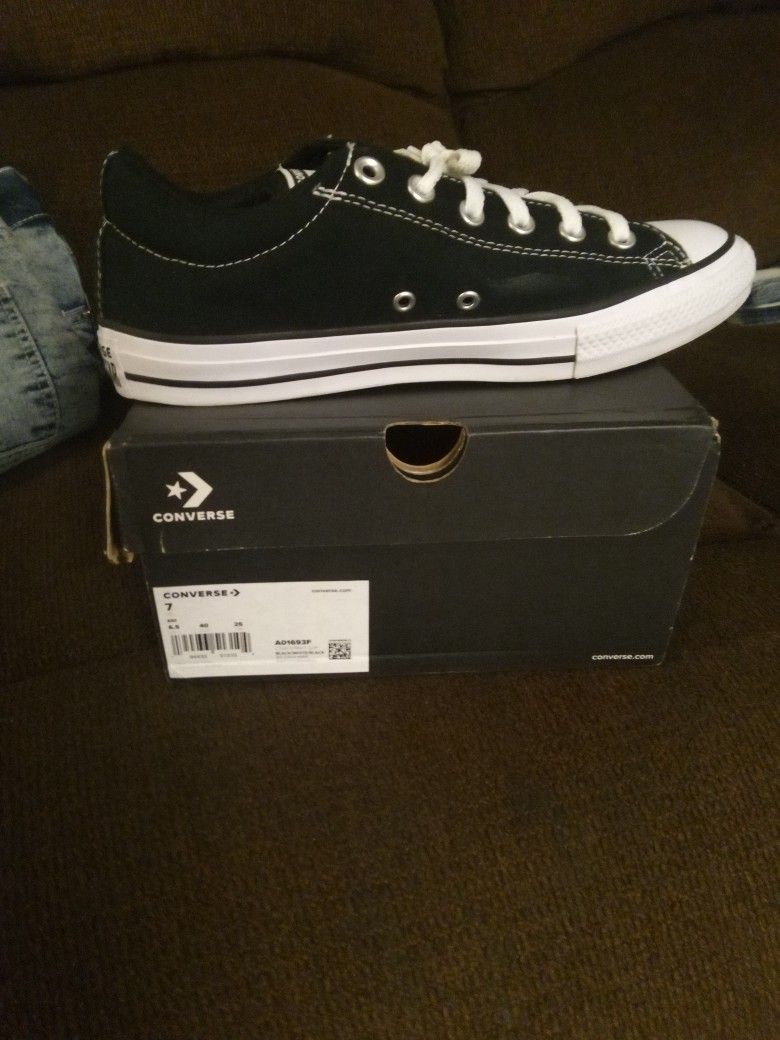 Converse Men 7