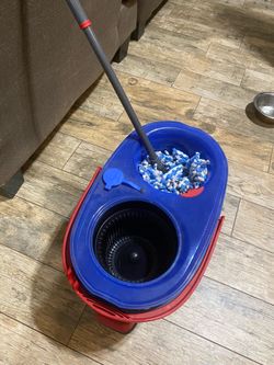 Cedar mop and bucket system