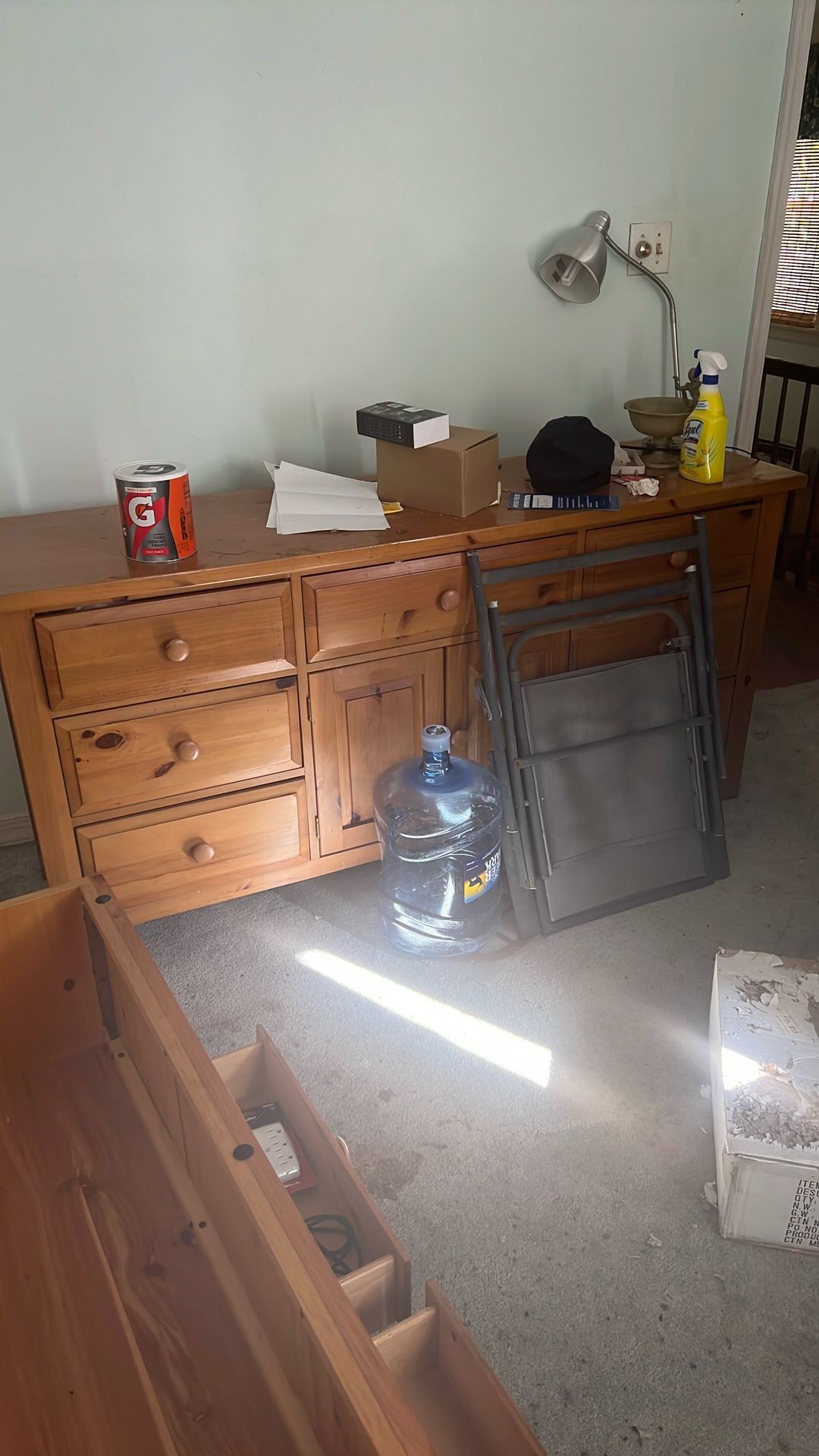 Dresser