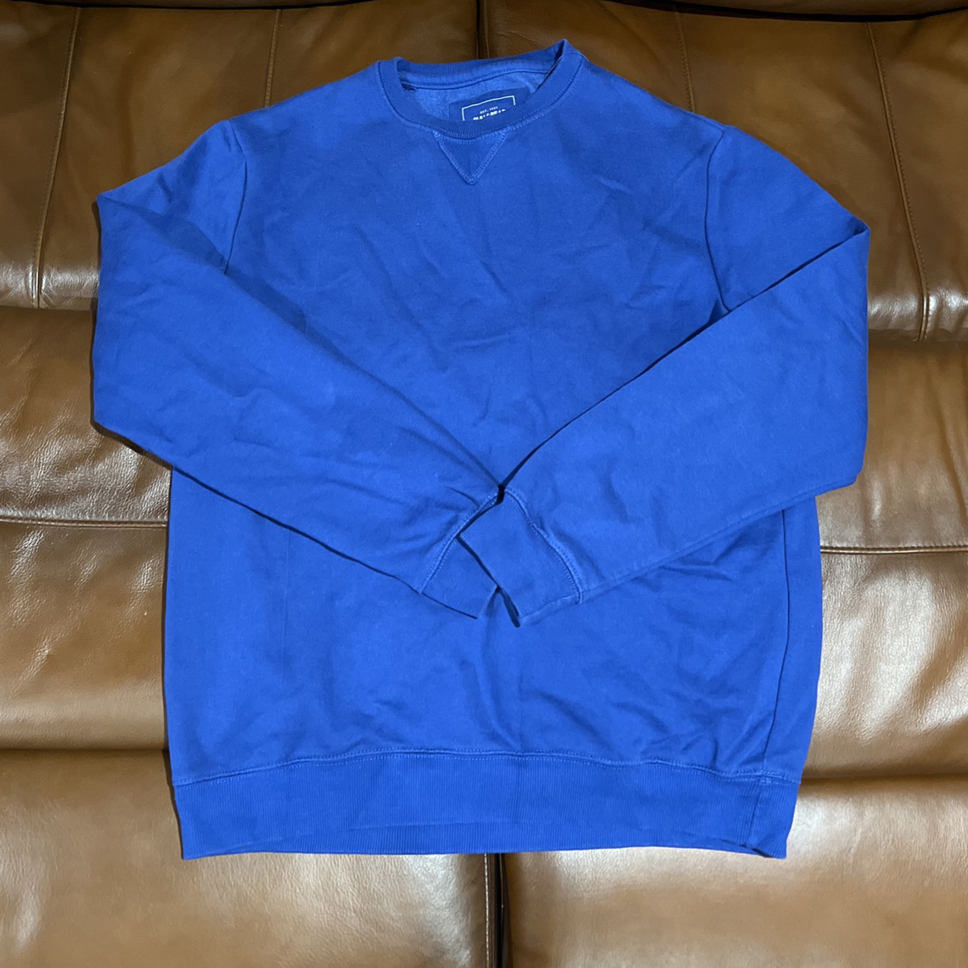 Blue sweatshirt Large