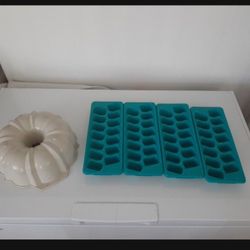 Cake And Icecube Molds