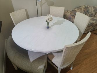 White Solid wood  Dining Table with Chairs and 2 Lamps for sale.