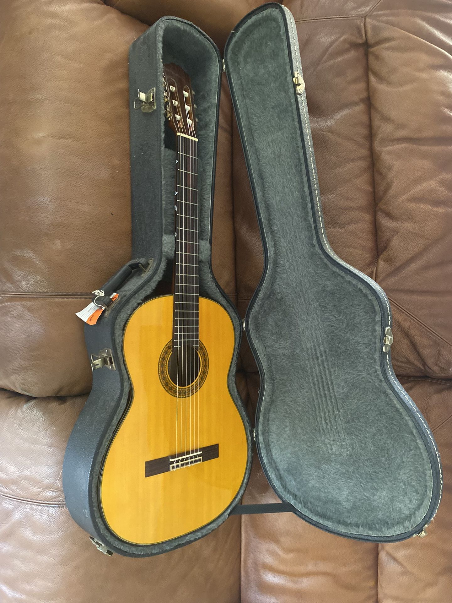 Takamine C-128 Classical Guitar W/ CASE