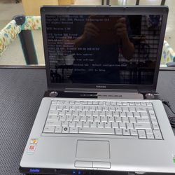 TOSHIBA Laptop * FOR PARTS