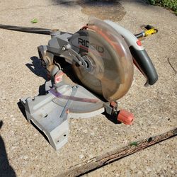 Ridgid 10" Miter Chop Saw