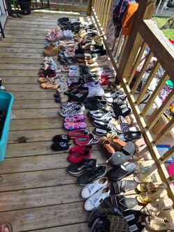 Garage sale, 1820 w clay tolle lot 169 , mission tx