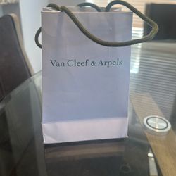 Van Cleef & Arpels Original Paper Shopping Bag 