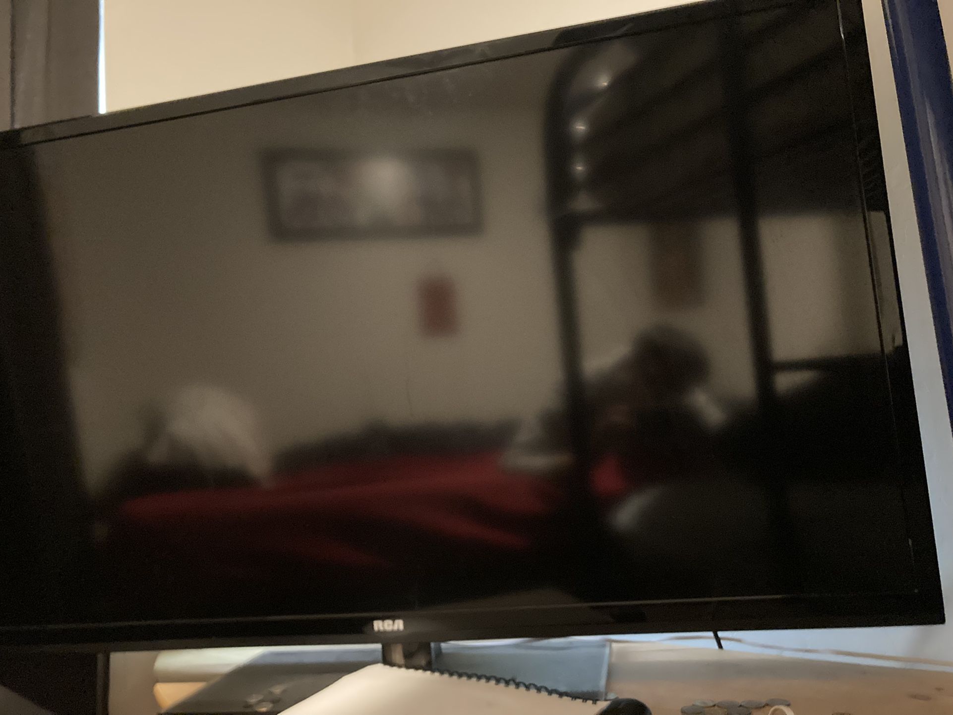 RCA TV