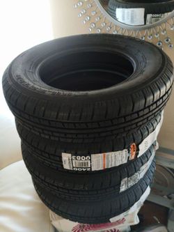 Spoke wheels Supremes and new tires with fifth wheel