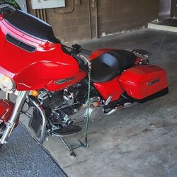 2023 Harley-Davidson Street Glide