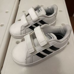 Adidas Velcro Shoes Size 7k