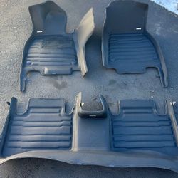 Complete Set Floor Mats  EQS 580 Sedan