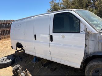 06 gmc savahnna driver side doors