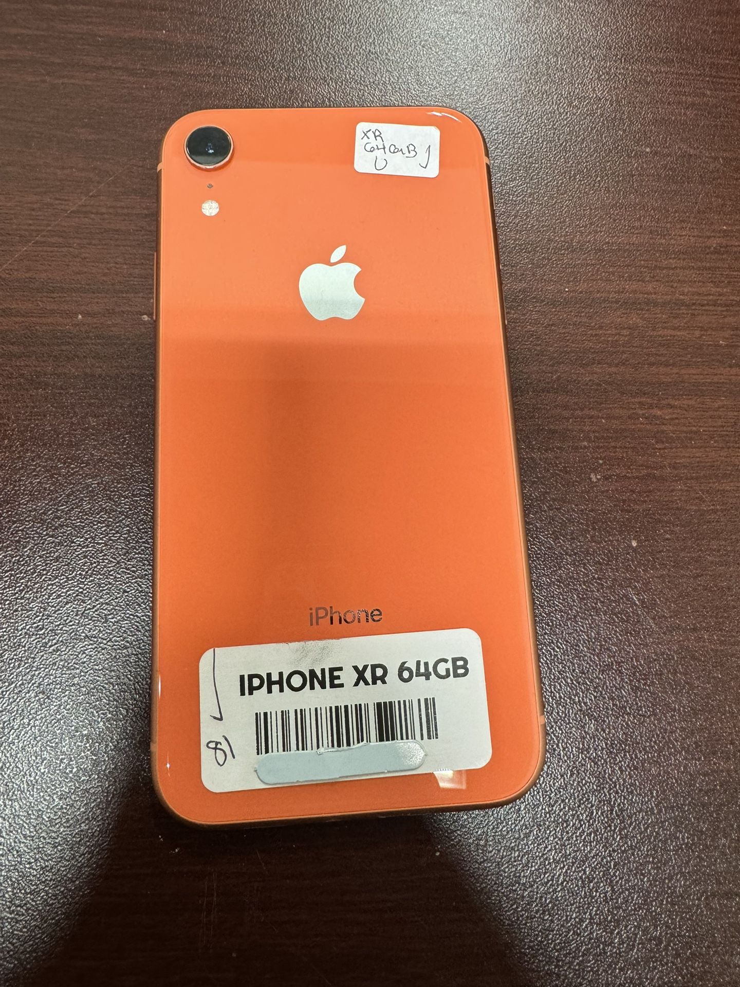 iPhone XR 64GB UNLOCKED for Sale in Warren, MI - OfferUp