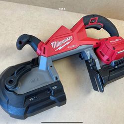 Milwaukee 2929-20 M18 FUEL 18V Lithium-Ion Brushless Cordless 5in. capacity Deep Cut Band Saw (Tool-Only)