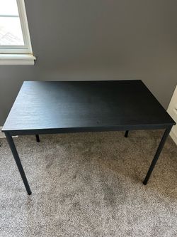 IKEA desk/table