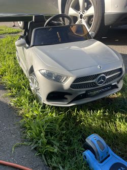 Mercedes 6v Ride On Brand New