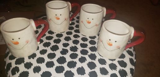 Coffee mug set (Christmas) with Cream and Sugar, Salt n pepper, spoon rest
