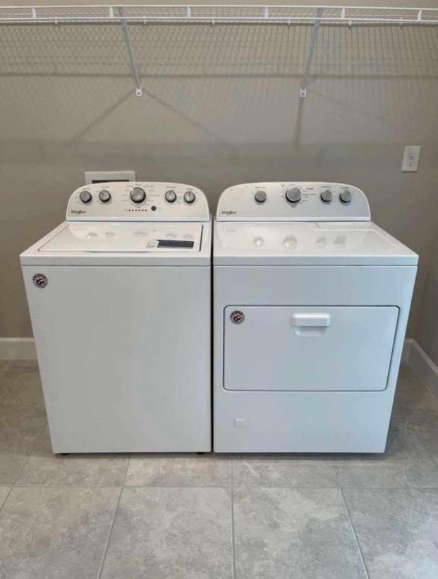 Whirlpool Washer And Dryer 
