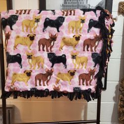 NEW - PUG Fleece Tie  Blanket W/pink Hearts In Background