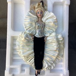 Crystal Rhapsody Barbie Doll Presidential Porcelain Collection 1992 Mattel 1553