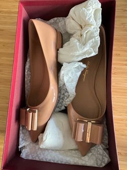 Salvatore Ferragamo Patent Leather Ballet Flats-6.5