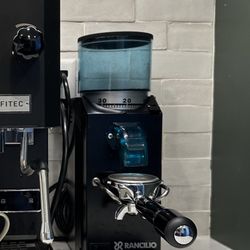 Rancilio Rocky Doserless Coffee Grinder