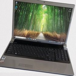 Dell Studio 1737 17.3” Laptop- Upgraded to Windows 10 Pro-Intel C2D T5900- 4GB RAM-320GB HDD