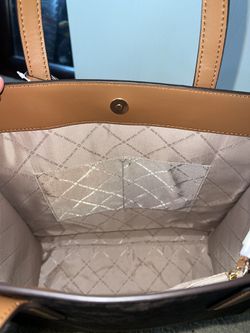 Michael Kors Large Purse Or Tote for Sale in Pueblo, CO - OfferUp