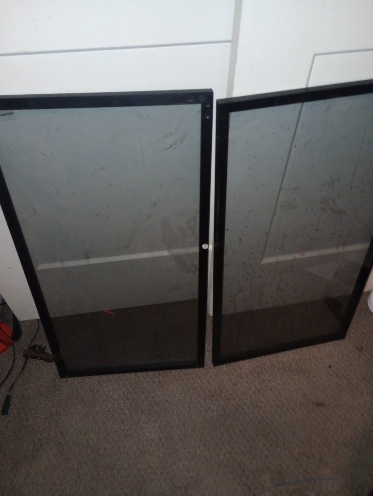 I Got Six Glass Door Covers Seven Hanging Shelves 10 Bucks A Piece Or Take All The Door Covers For 50 Bucks And Take All Of The Hanging Shelves For 50
