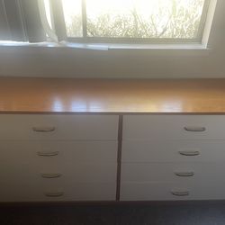 Dresser w/ matching nightstands