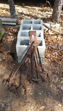 Ladder scaffold brackets