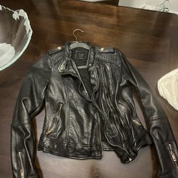 Zara 100% leather Jacket 