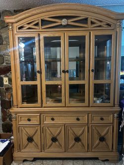 CHINA CABINET
