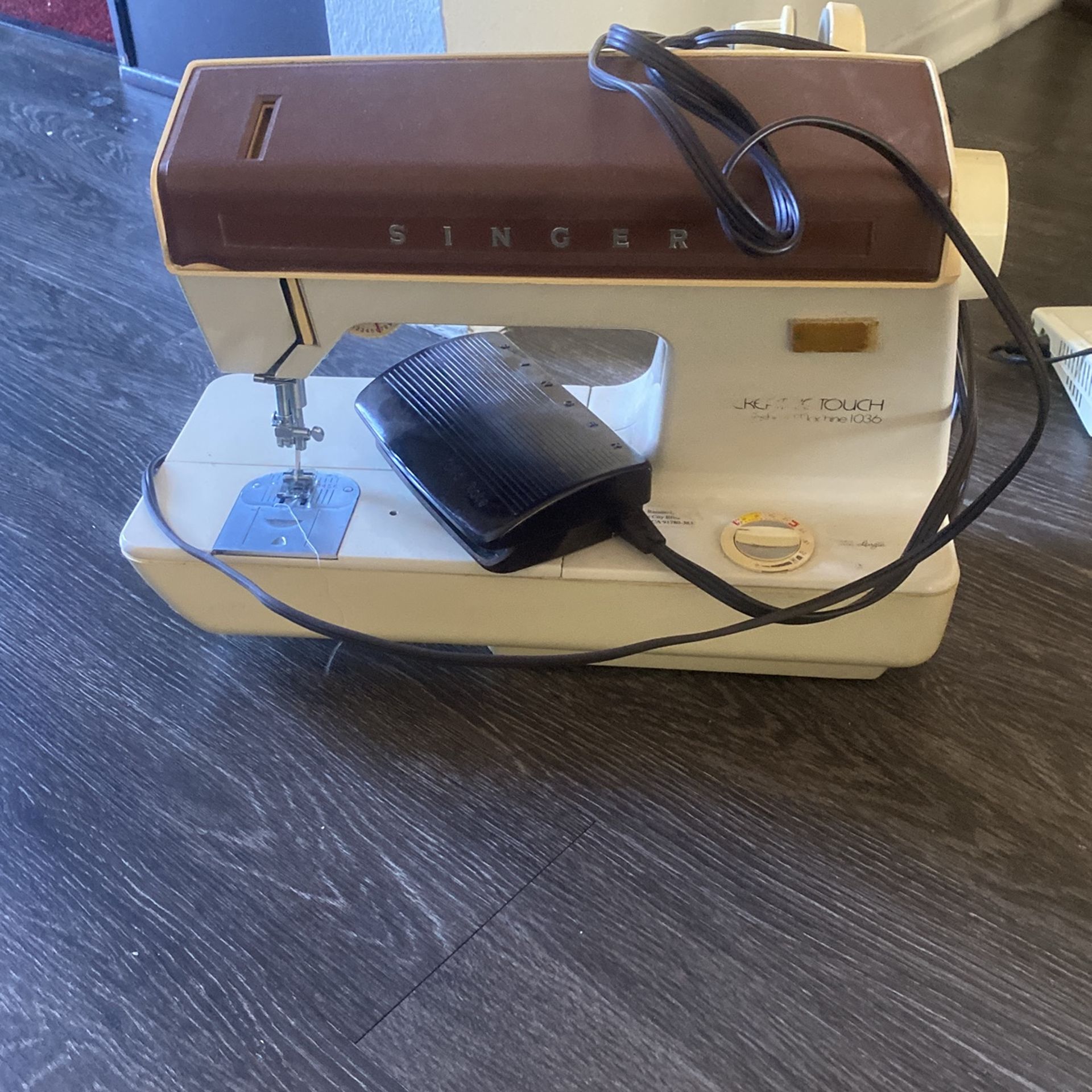 singer 1036 sewing machine