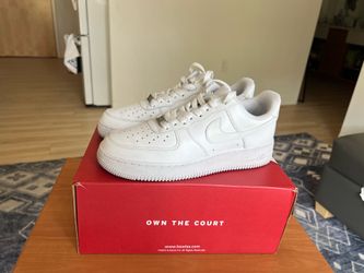 White Air Force 1, size 9 woman’s
