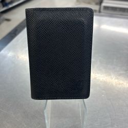 Louis Vuitton Men’s Wallet 