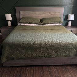 Full King Size Bedroom Set
