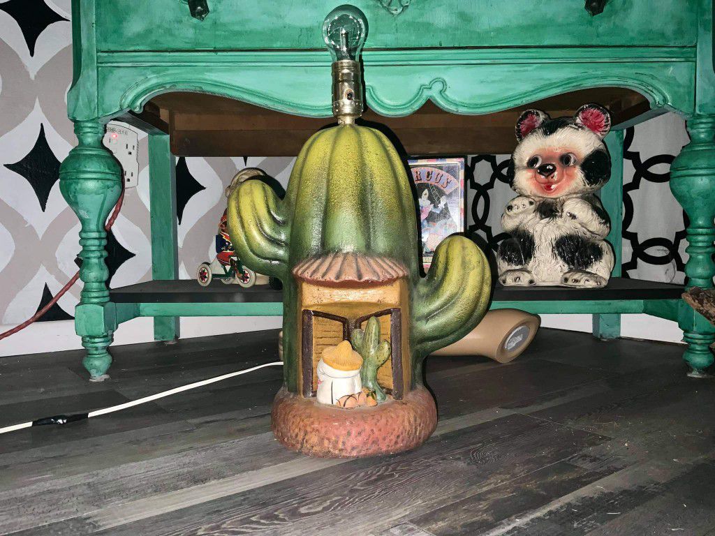 Ceramic Vintage Cactus Lamp